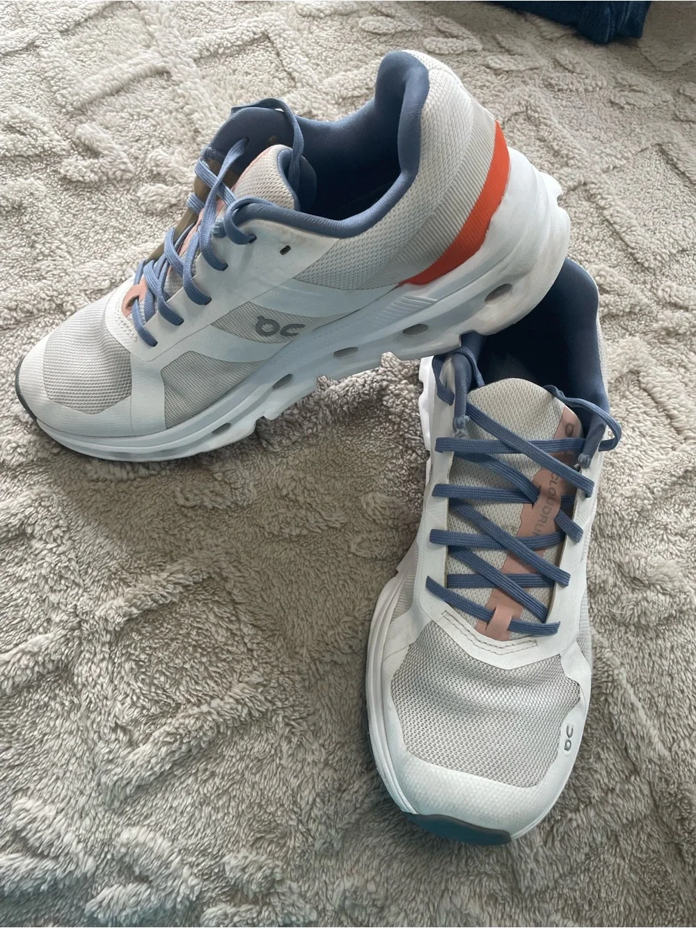 On Cloud - CloudRunning  White Sneakers with Slate Blue and Coral Accents. Sz 9